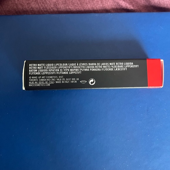 MAC Retro Matte Lip Colour(FEELS SO GRAND) - Picture 4 of 5